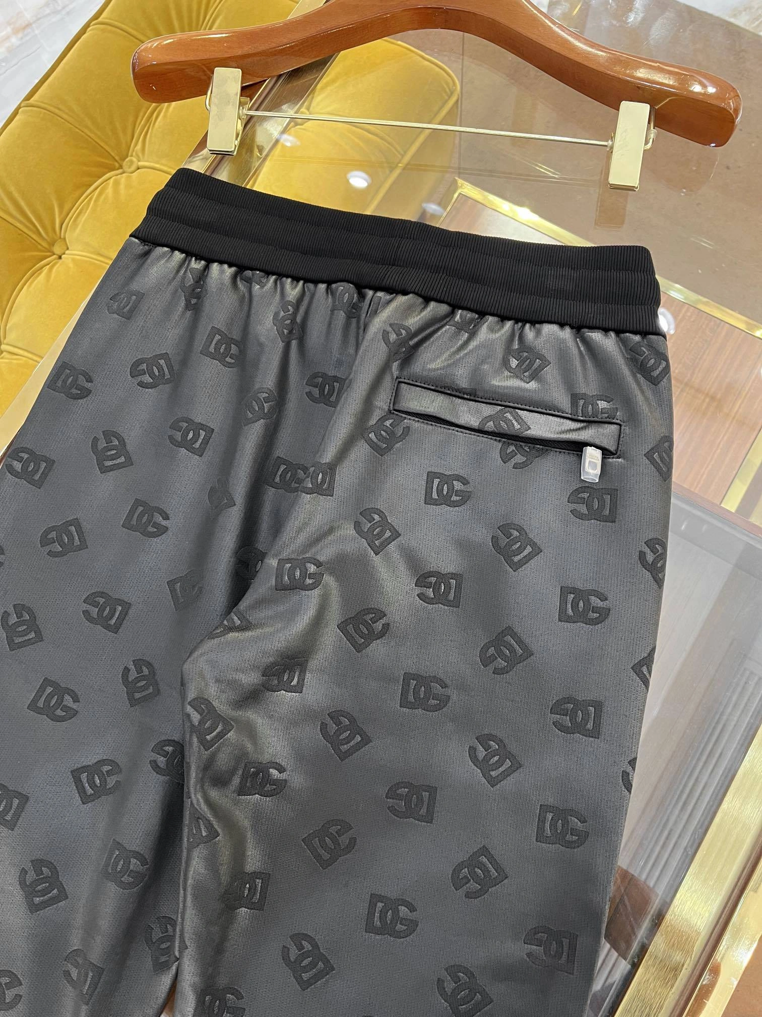 WG.Luxury-- 4o835& item:D-F409K0111
